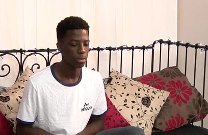 His Big Dark Cock Is Far Too Tempting! - Kai Riley