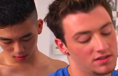 Hot interracial threesome