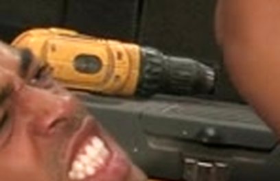 Built Tough. Zeb Atlas fucks Micah Brandt