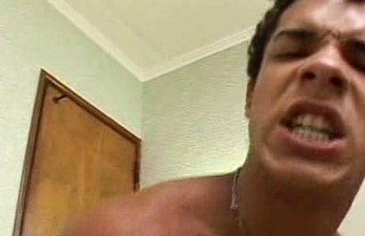 Andre Silva Bangs Gabriel Liarh