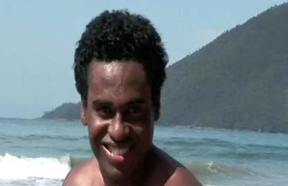 Alexandre Frasery jacking off his ebony cock