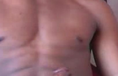 Black guy masturbatiing and play with his ass in here !