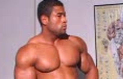 Roberto Bueno getting naked