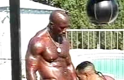 Bobby Blake and Ty Jones oral sex scene